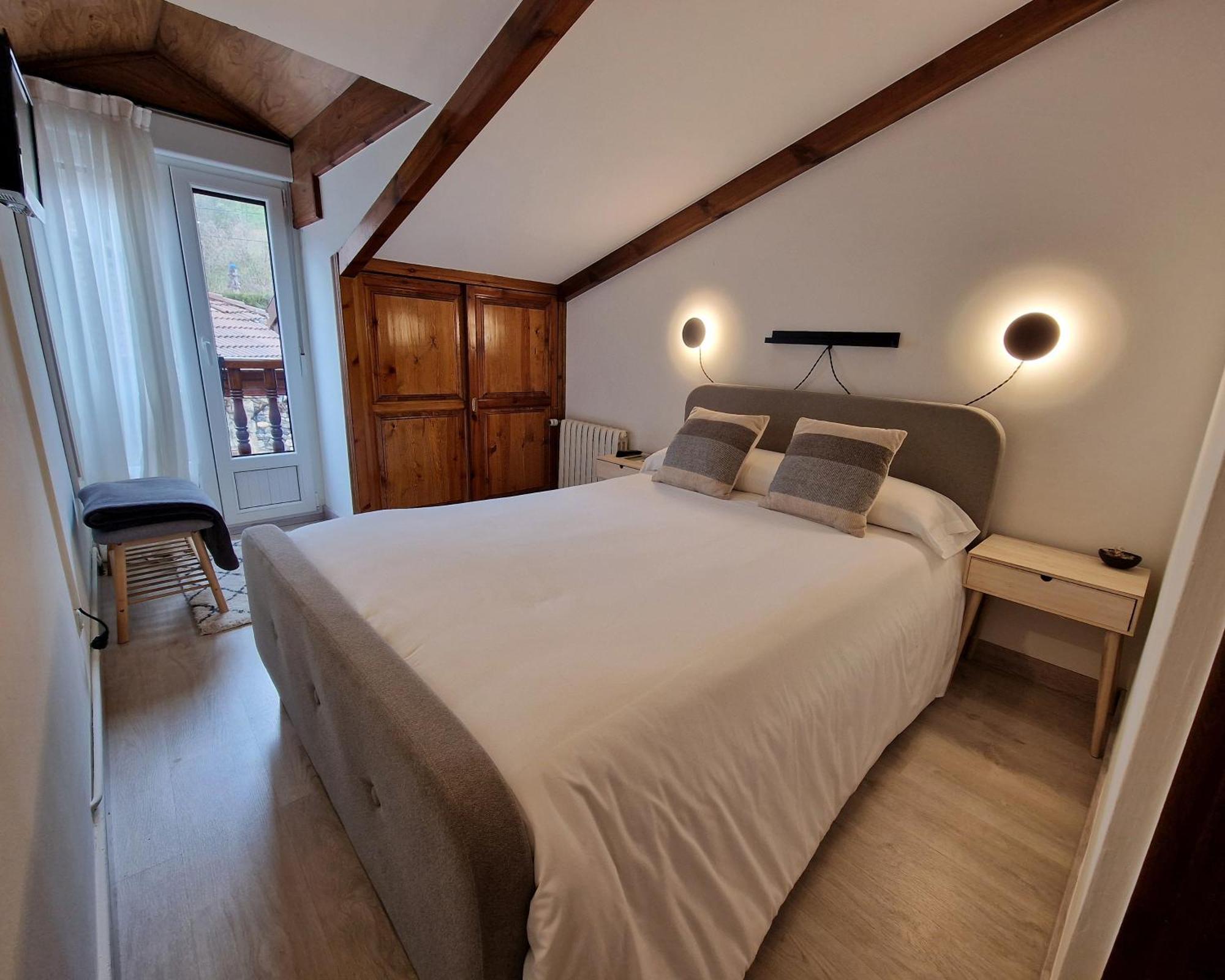 Hostal Remona Еспінама Екстер'єр фото